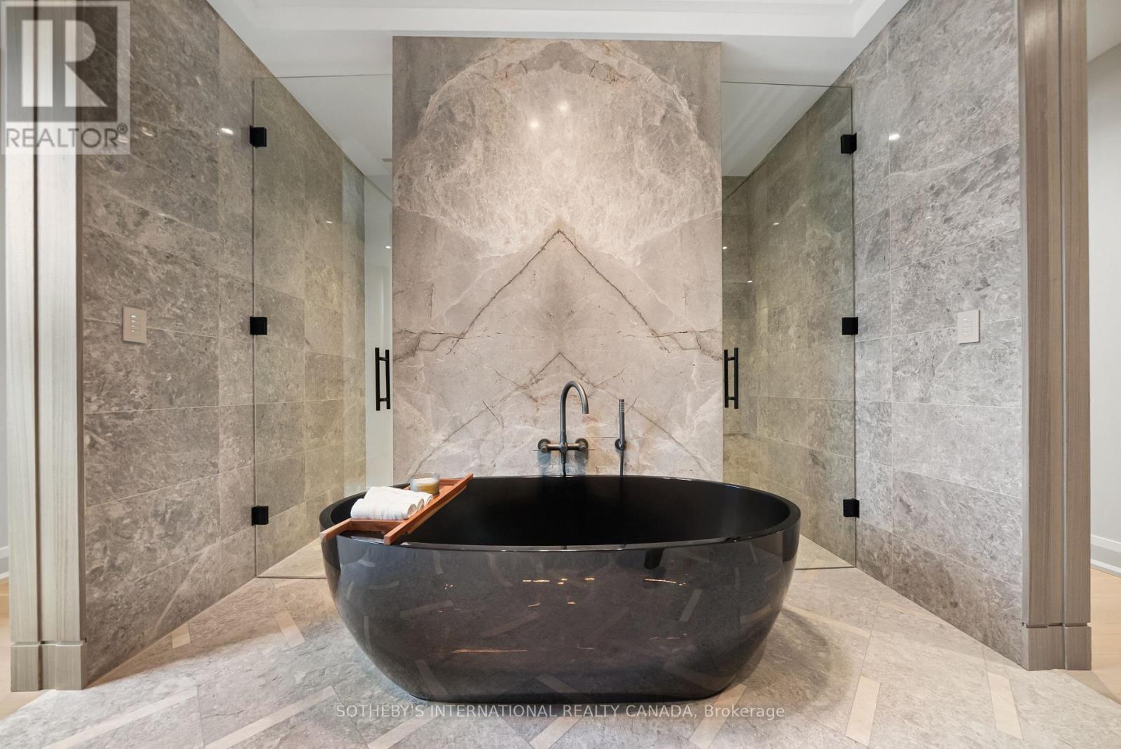 106 Glenayr Road, Toronto, Ontario  M5P 3C2 - Photo 17 - C13015422