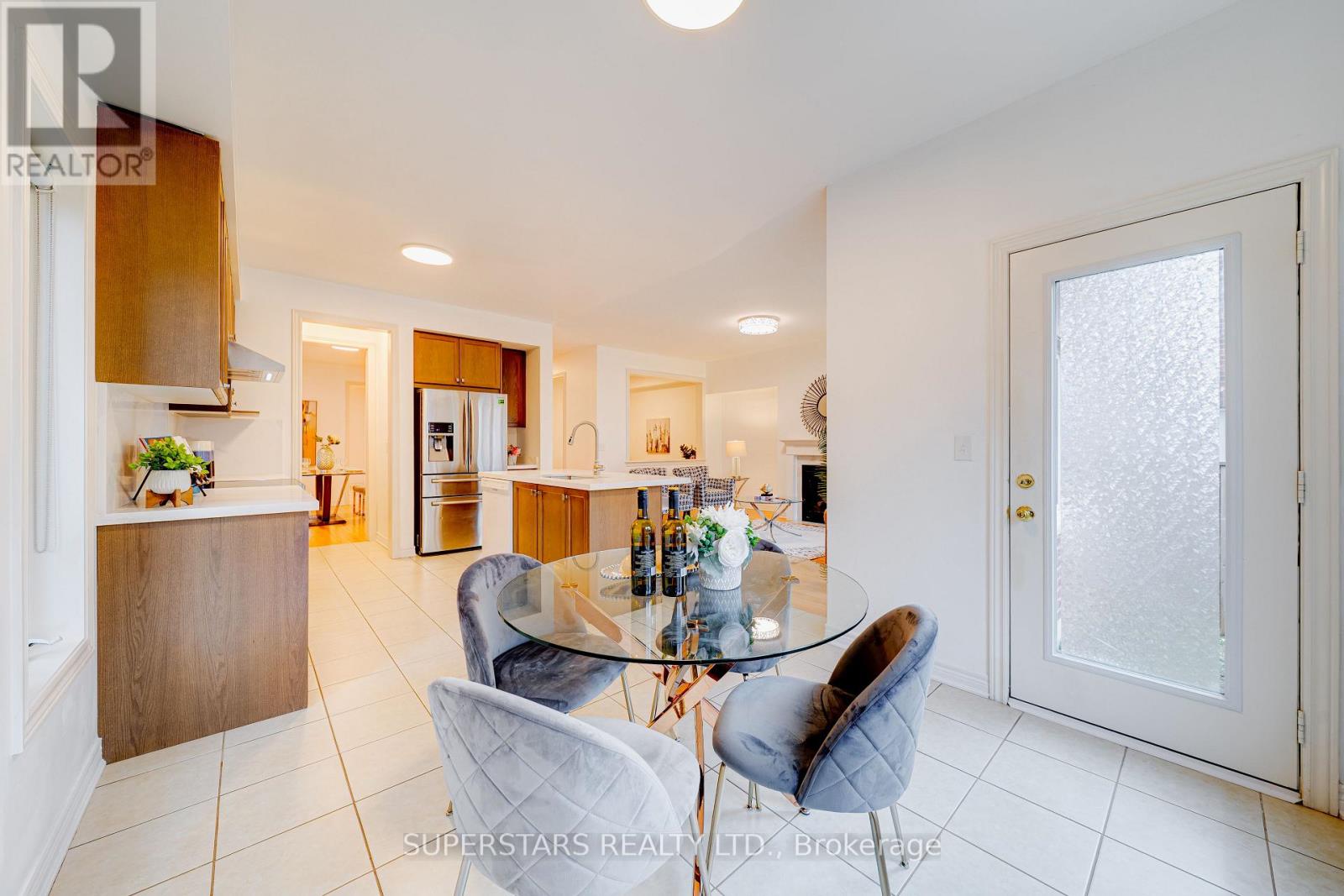 8 Kavanagh Avenue, East Gwillimbury, Ontario  L9N 0P6 - Photo 12 - N13015878