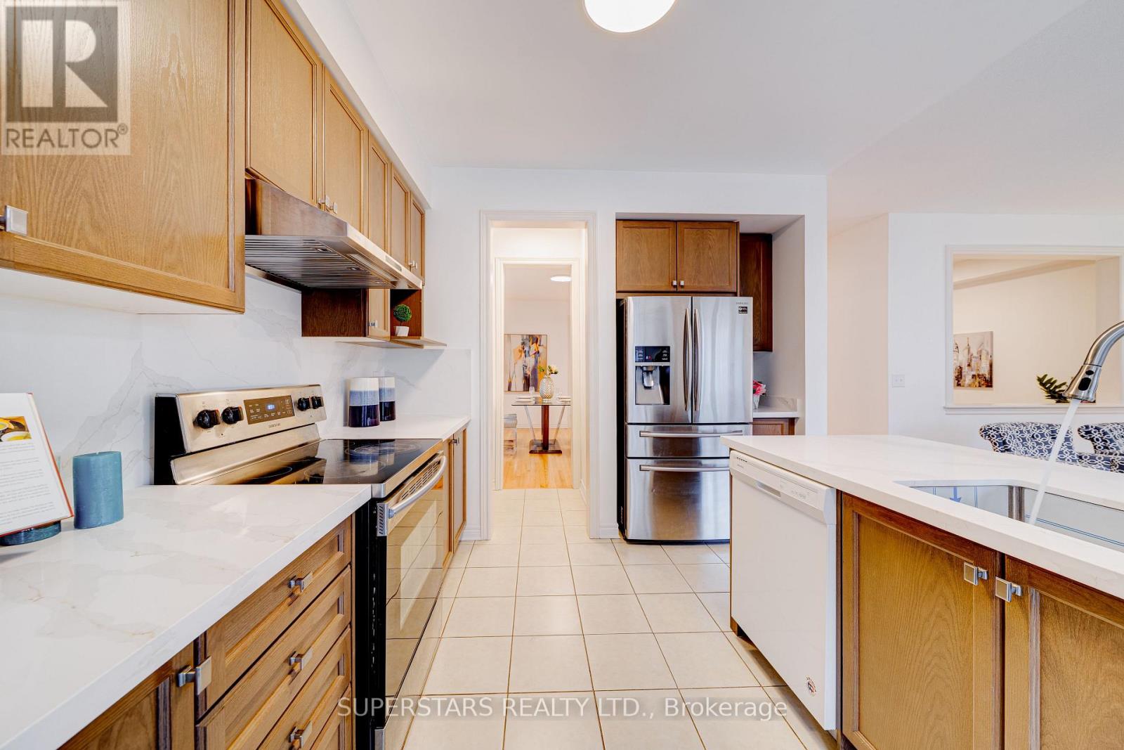 8 Kavanagh Avenue, East Gwillimbury, Ontario  L9N 0P6 - Photo 9 - N13015878