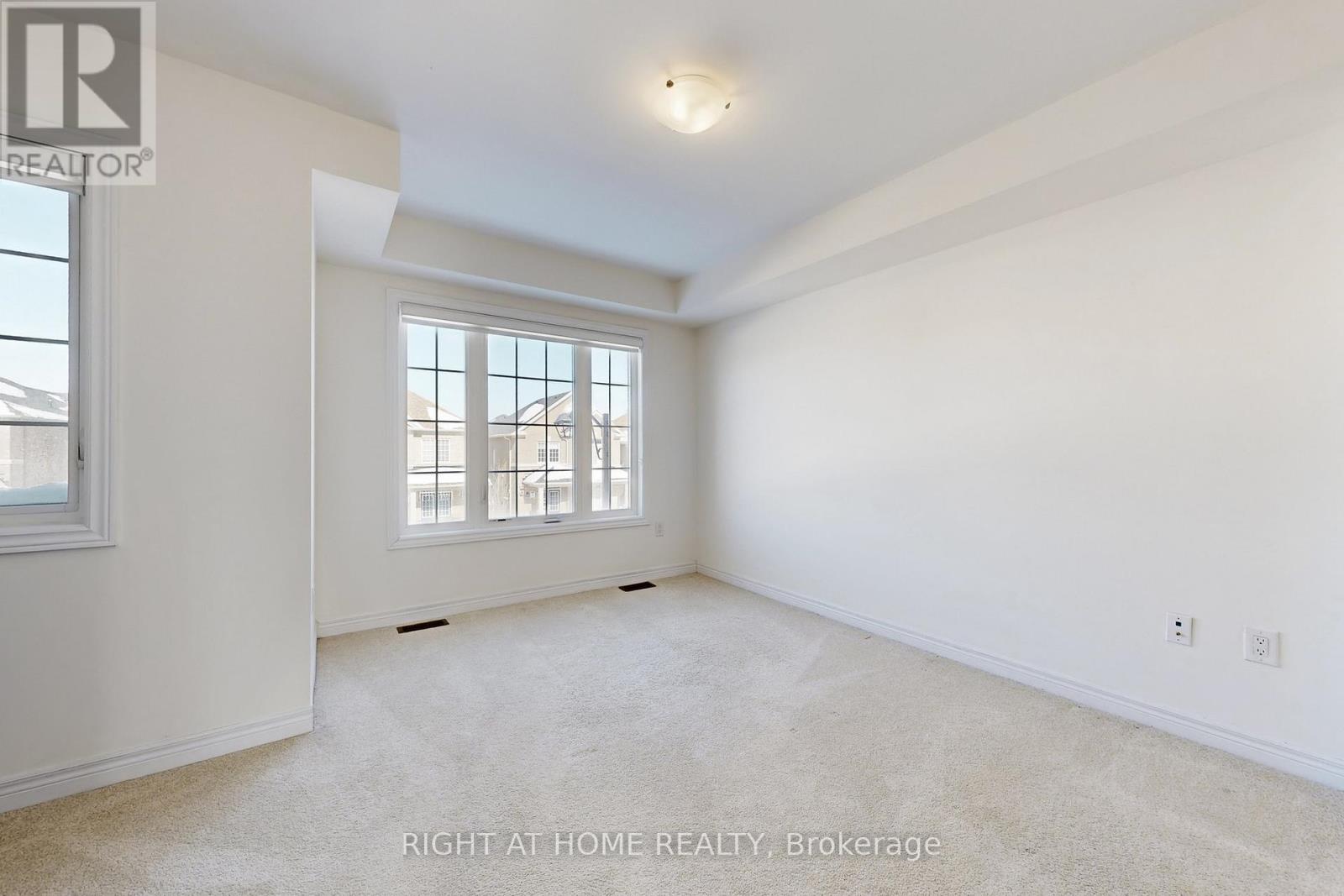 553 White's Hill Avenue, Markham, Ontario  L6B 0J8 - Photo 15 - N13015964