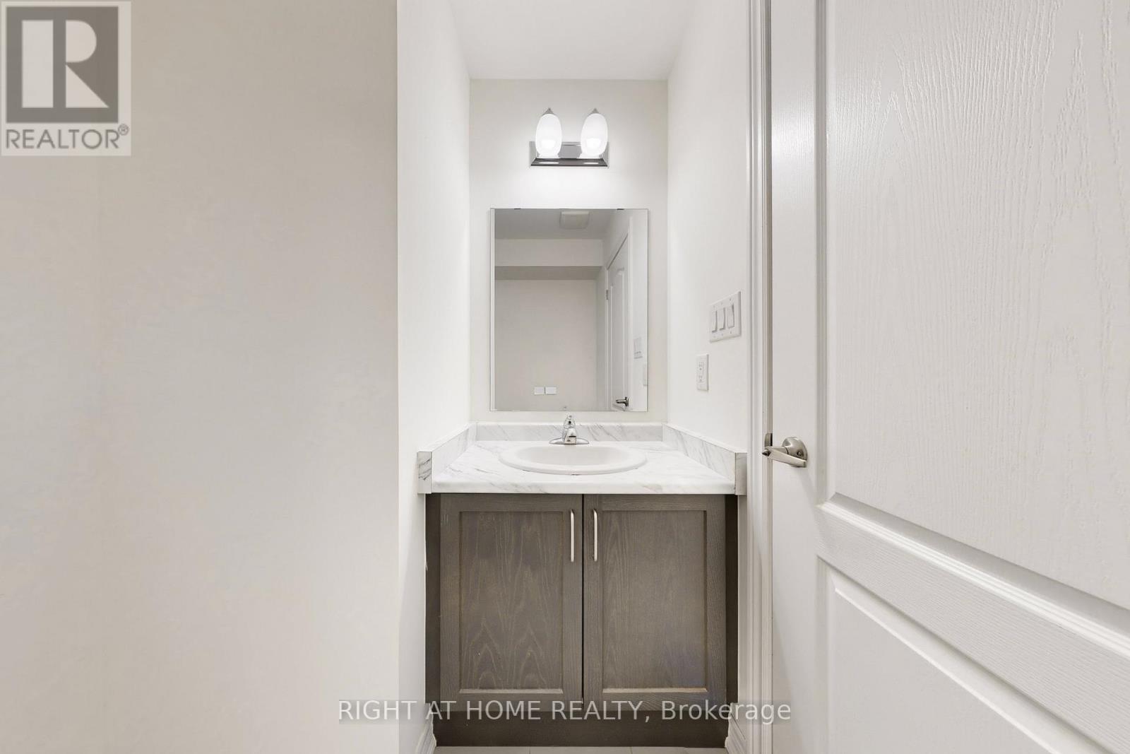 553 White's Hill Avenue, Markham, Ontario  L6B 0J8 - Photo 18 - N13015964