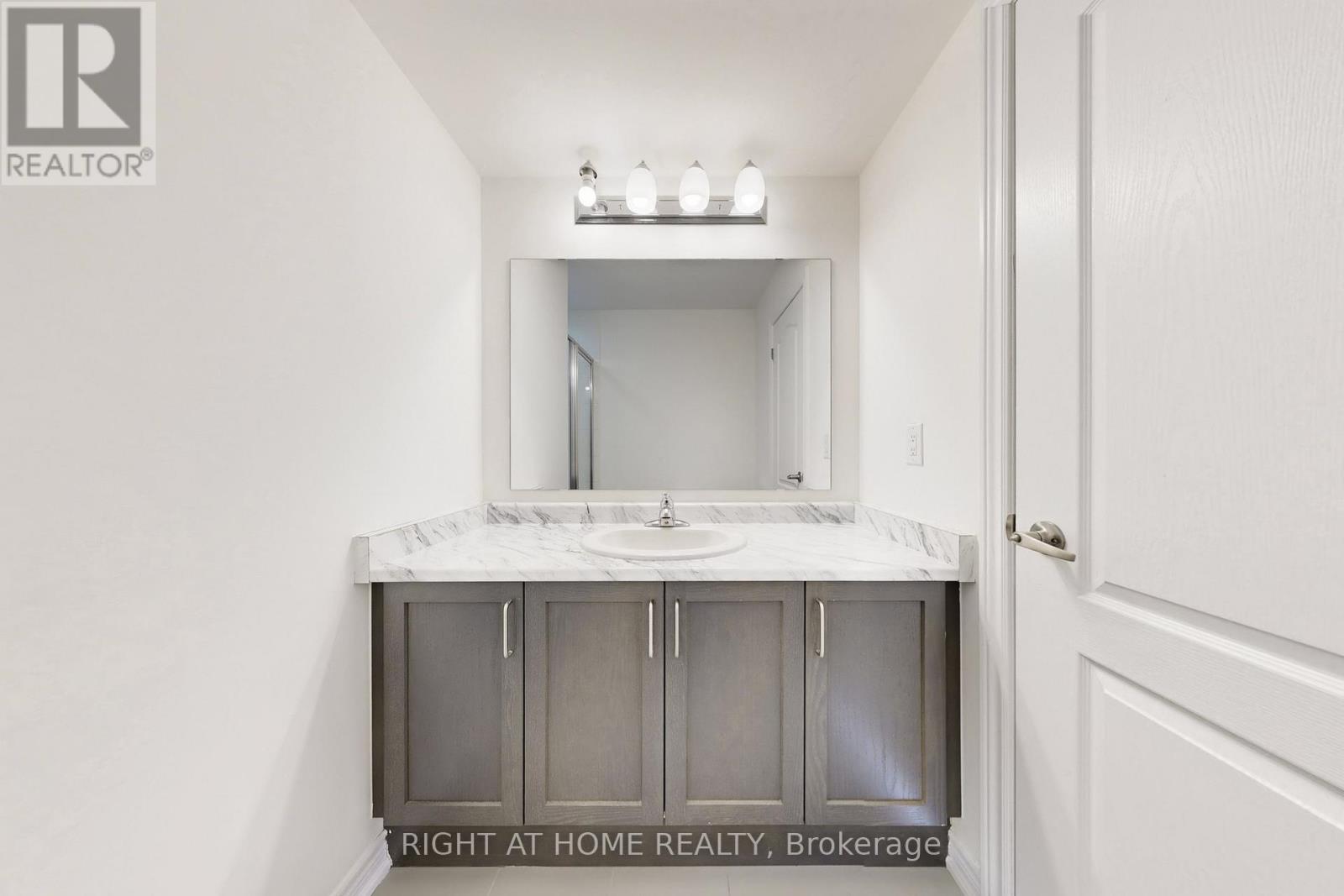 553 White's Hill Avenue, Markham, Ontario  L6B 0J8 - Photo 21 - N13015964