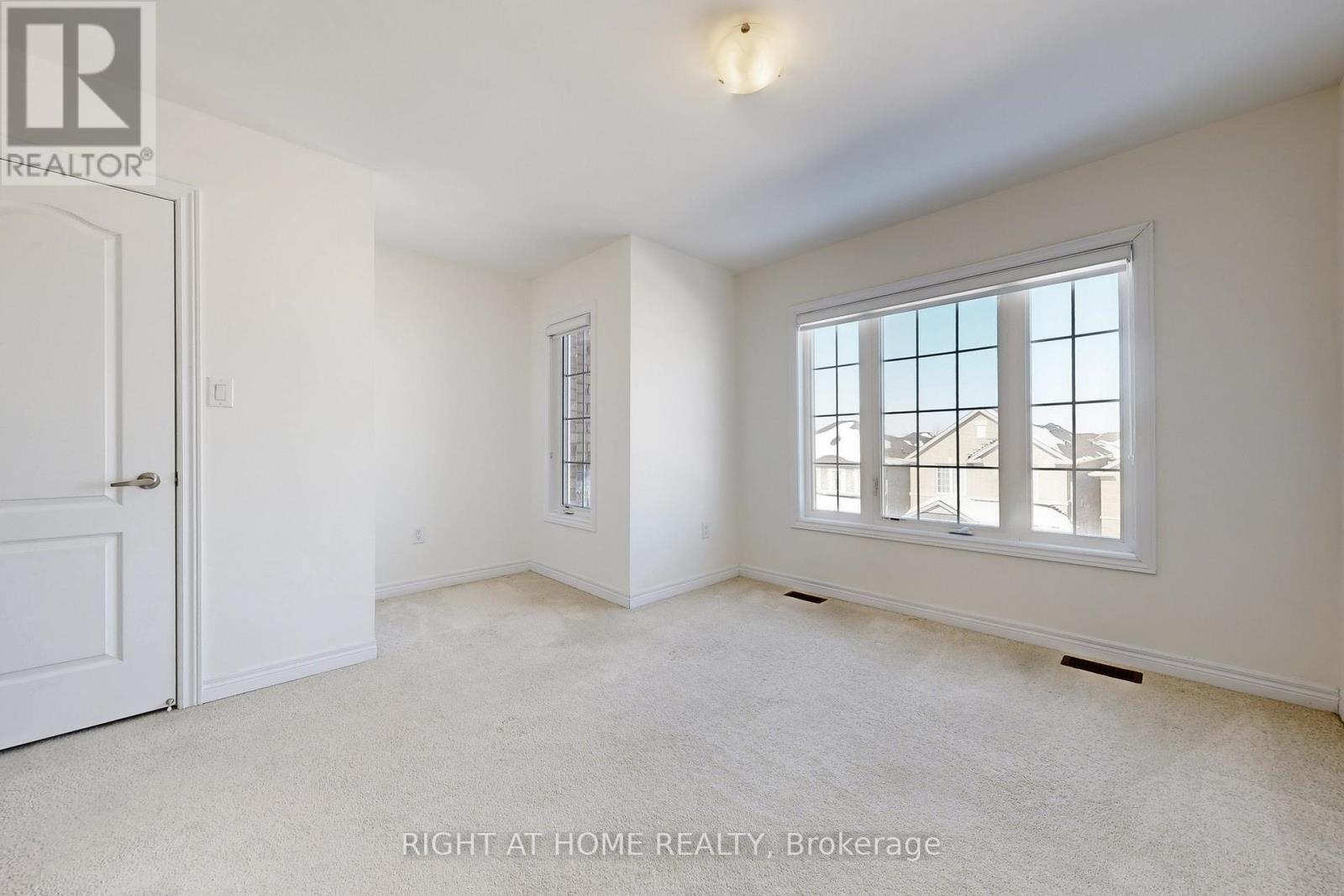 553 White's Hill Avenue, Markham, Ontario  L6B 0J8 - Photo 24 - N13015964