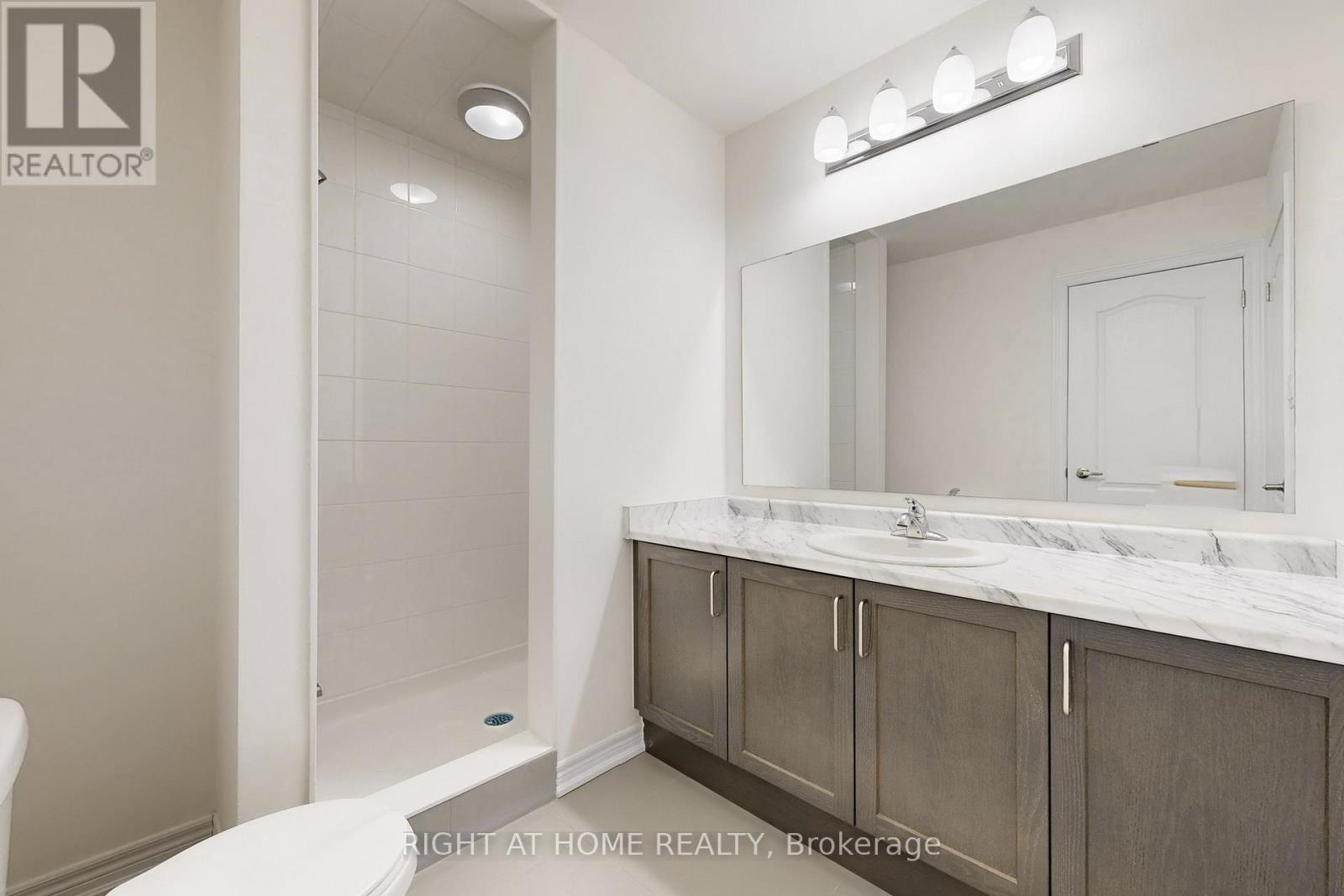 553 White's Hill Avenue, Markham, Ontario  L6B 0J8 - Photo 30 - N13015964