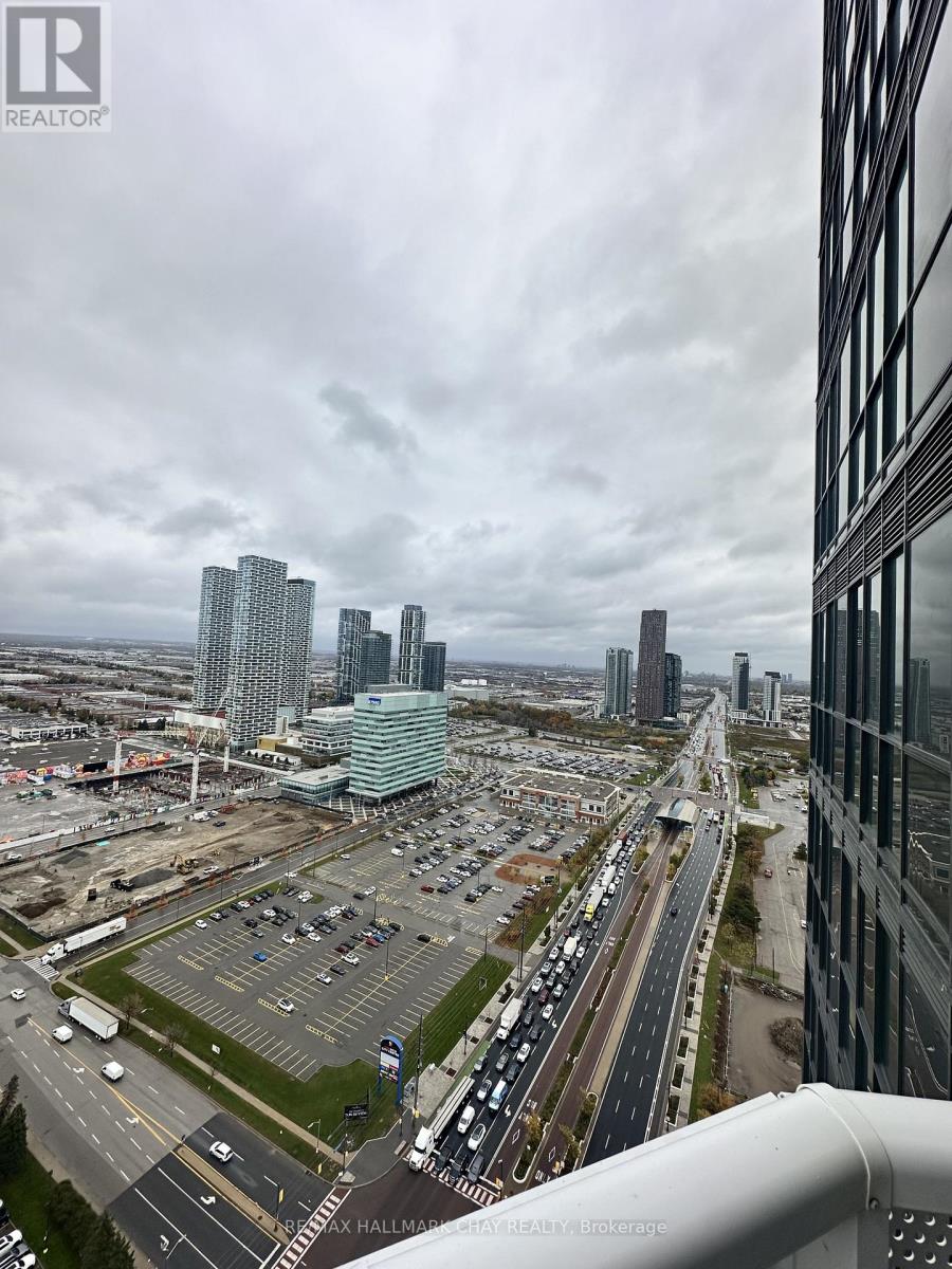 3605 - 8 Interchange Way, Vaughan, Ontario  L4K 5Z7 - Photo 9 - N13011740