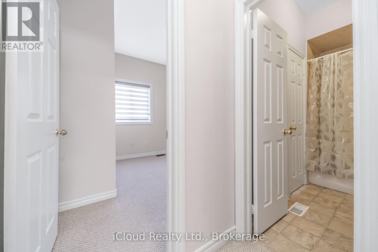 63 Spadina Road, Brampton, Ontario  L6X 4X6 - Photo 29 - W13012758