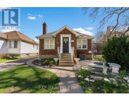 14 DUNLOP DRIVE, St. Catharines, Ontario