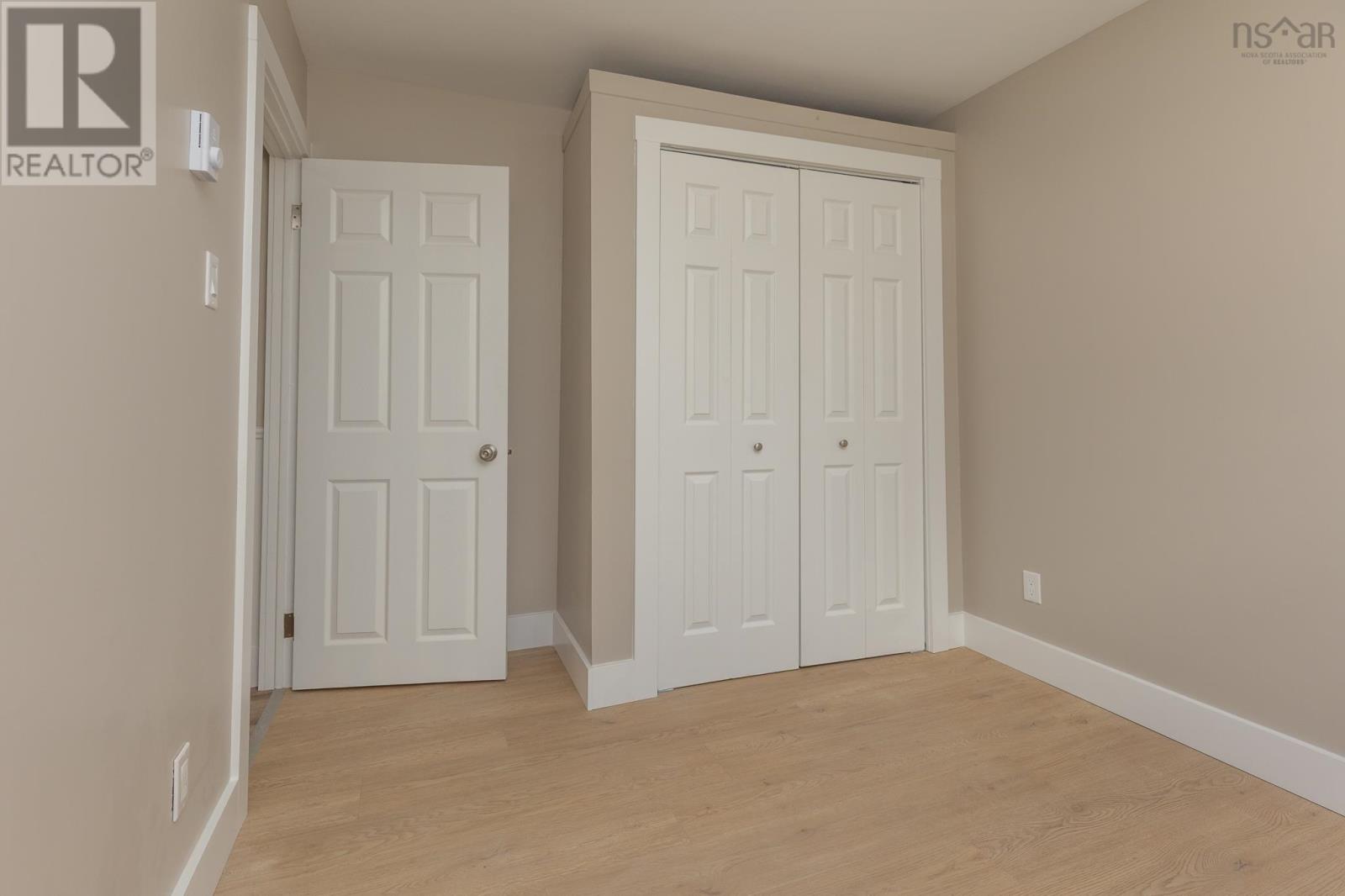 2 Huntington Street, Yarmouth, Nova Scotia  B5A 2R9 - Photo 18 - 202603543