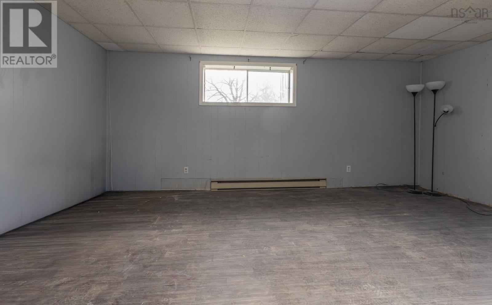 2 Huntington Street, Yarmouth, Nova Scotia  B5A 2R9 - Photo 19 - 202603543