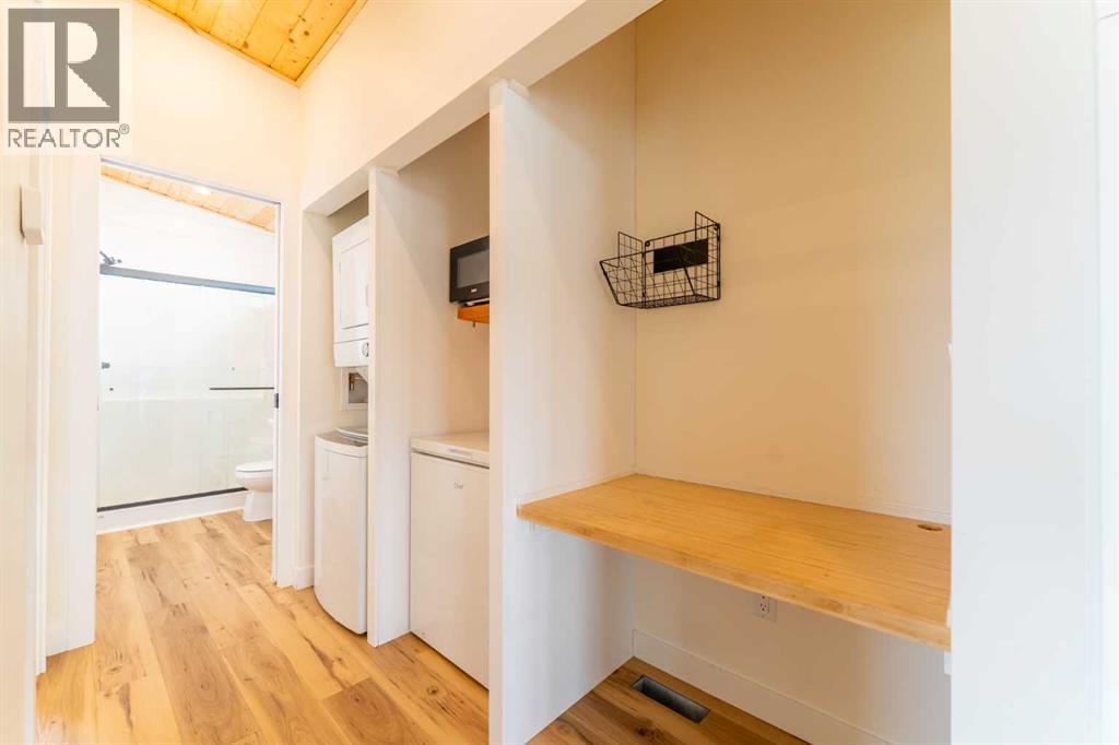 134 Cottageclub Court, Rural Rocky View County, Alberta  T4C 1B1 - Photo 20 - A2302815