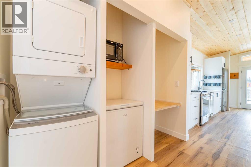 134 Cottageclub Court, Rural Rocky View County, Alberta  T4C 1B1 - Photo 19 - A2302815