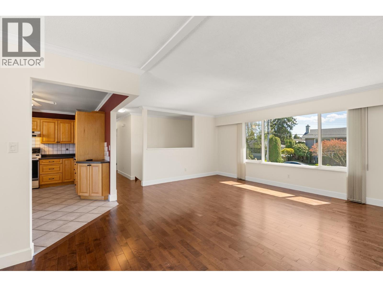 5515 Chestnut Crescent, Delta, British Columbia  V4K 1J5 - Photo 4 - R3112622