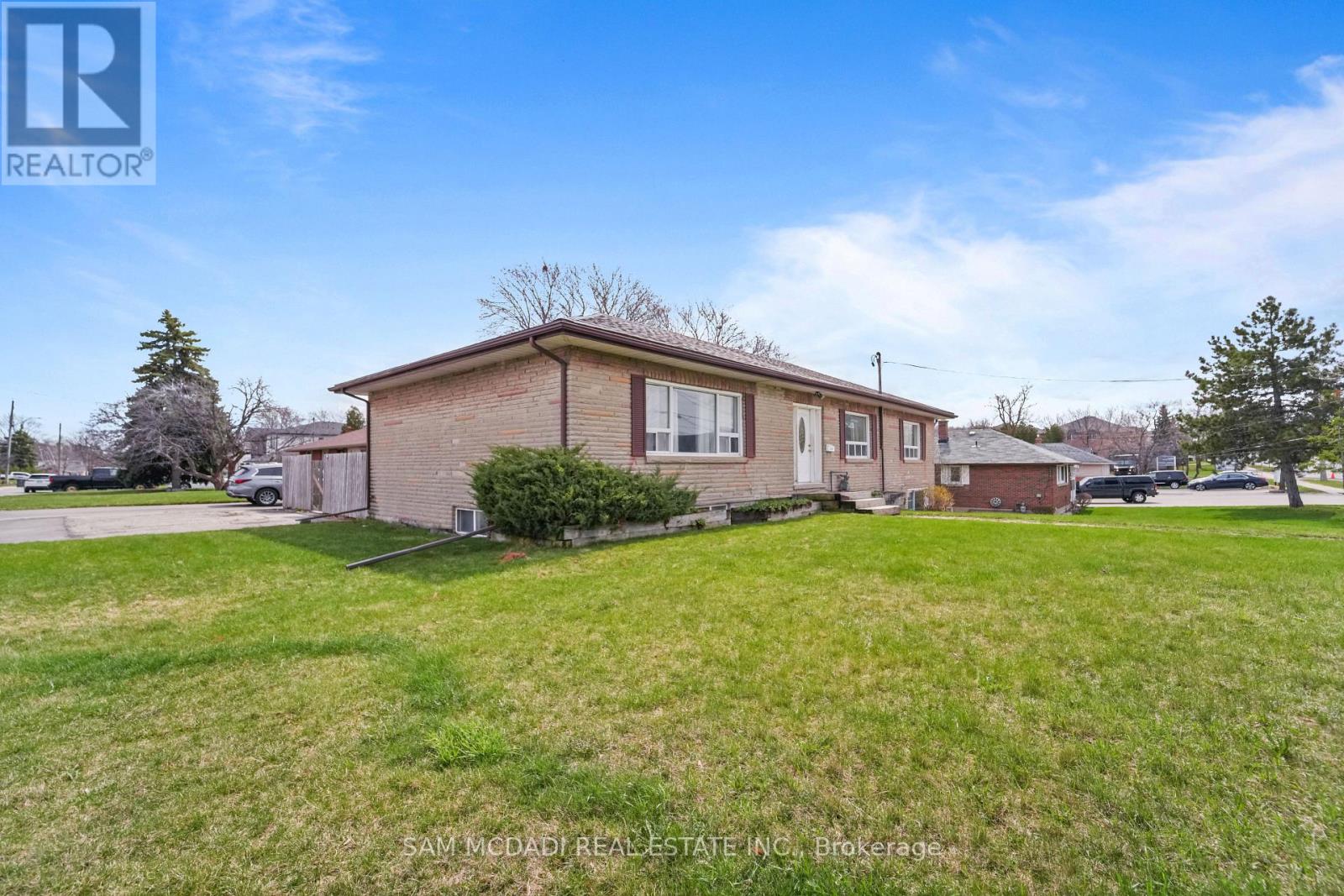 2230 Britannia Road W, Mississauga, Ontario  L5M 1R3 - Photo 12 - W13015866