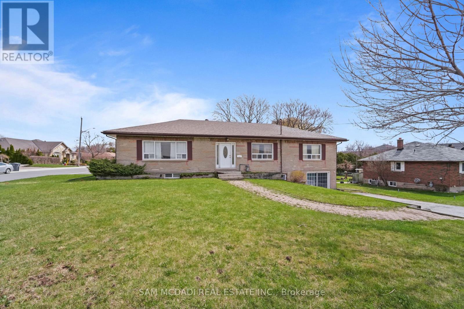 2230 Britannia Road W, Mississauga, Ontario  L5M 1R3 - Photo 2 - W13015866