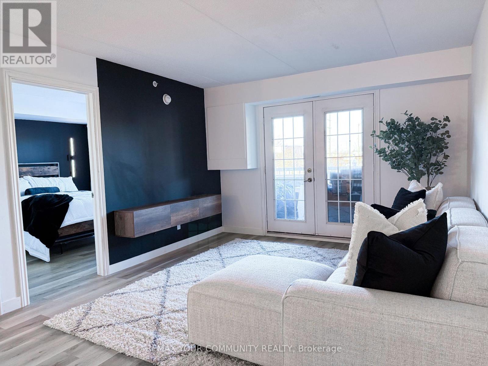 210 - 1800 Walker's Line, Burlington, Ontario  L7M 4V2 - Photo 5 - W13015888