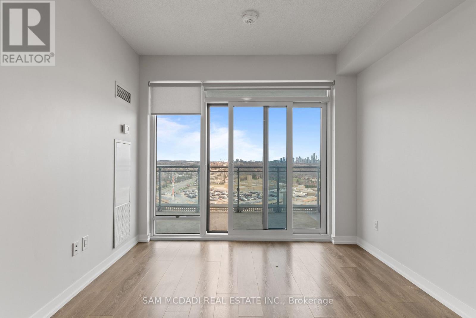 1316 - 2520 Eglinton Avenue W, Mississauga, Ontario  L5M 0Y4 - Photo 5 - W13015904