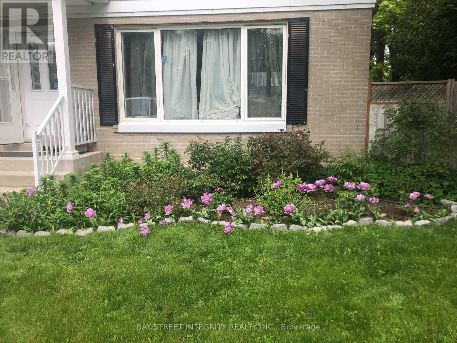 26 MORPETH ROAD, Brampton, Ontario