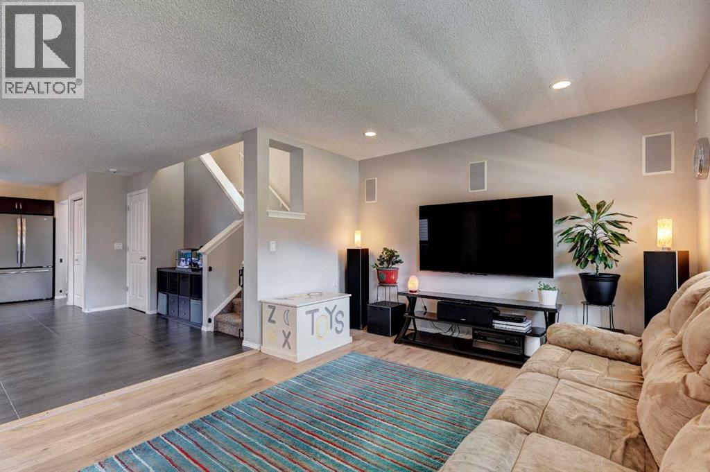 55 Legacy Crescent Se, Calgary, Alberta  T2X 0W5 - Photo 4 - A2301407