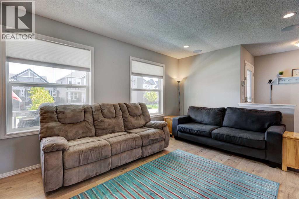 55 Legacy Crescent Se, Calgary, Alberta  T2X 0W5 - Photo 5 - A2301407