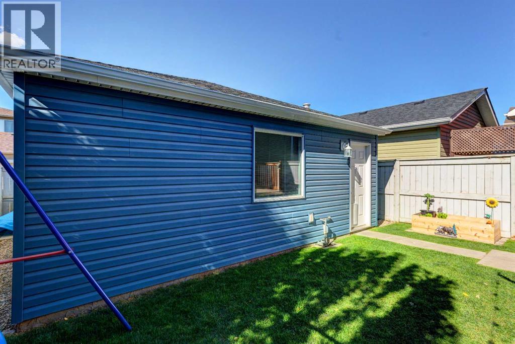 55 Legacy Crescent Se, Calgary, Alberta  T2X 0W5 - Photo 33 - A2301407