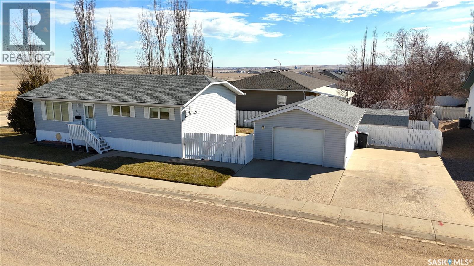 533 Palliser Drive, Swift Current, Saskatchewan  S9H 5C6 - Photo 2 - SK033310