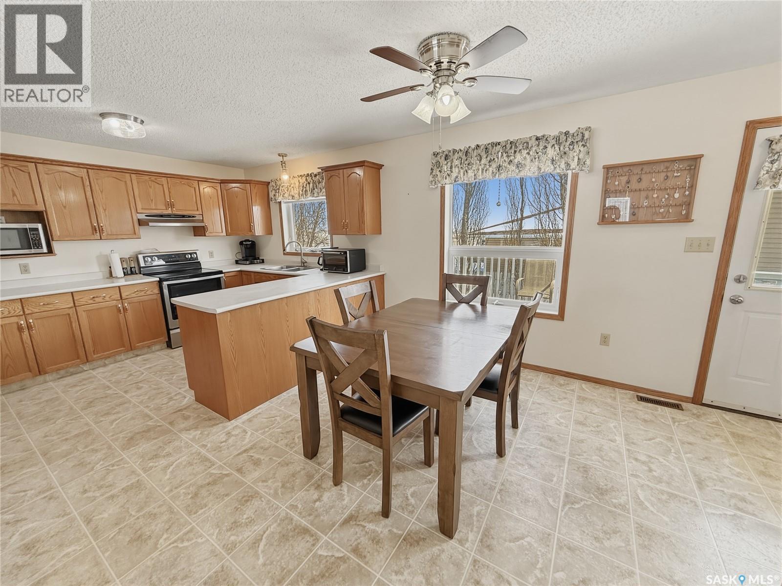 533 Palliser Drive, Swift Current, Saskatchewan  S9H 5C6 - Photo 6 - SK033310