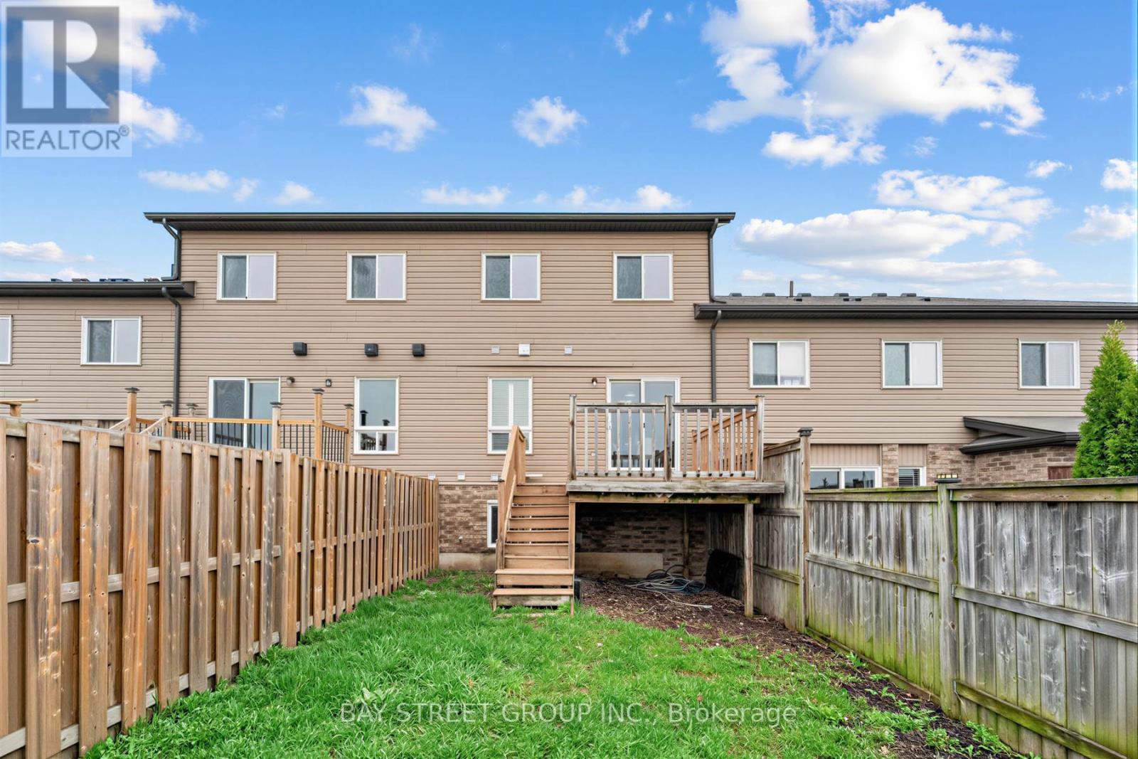 1383 Countrystone Drive, Kitchener, Ontario  N2T 2Z6 - Photo 35 - X13015892