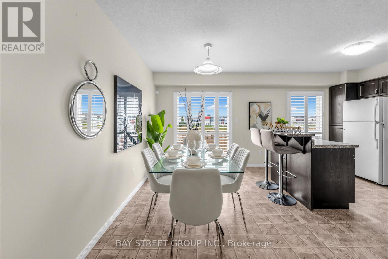 1383 Countrystone Drive, Kitchener, Ontario  N2T 2Z6 - Photo 8 - X13015892