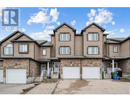 1383 COUNTRYSTONE DRIVE, Kitchener, Ontario