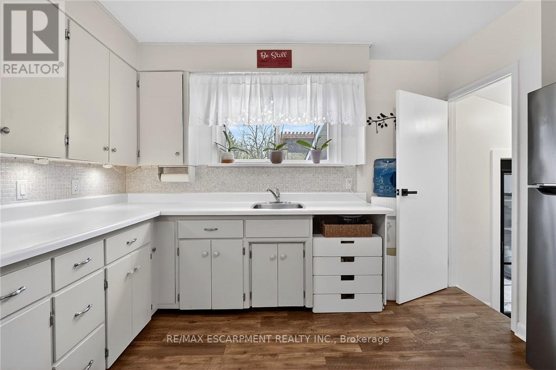 1510 Pelham Road, St. Catharines, Ontario  L2R 6P7 - Photo 22 - X13015952