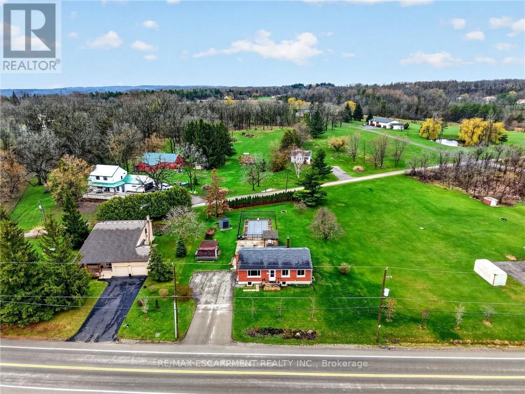 1510 Pelham Road, St. Catharines, Ontario  L2R 6P7 - Photo 3 - X13015952