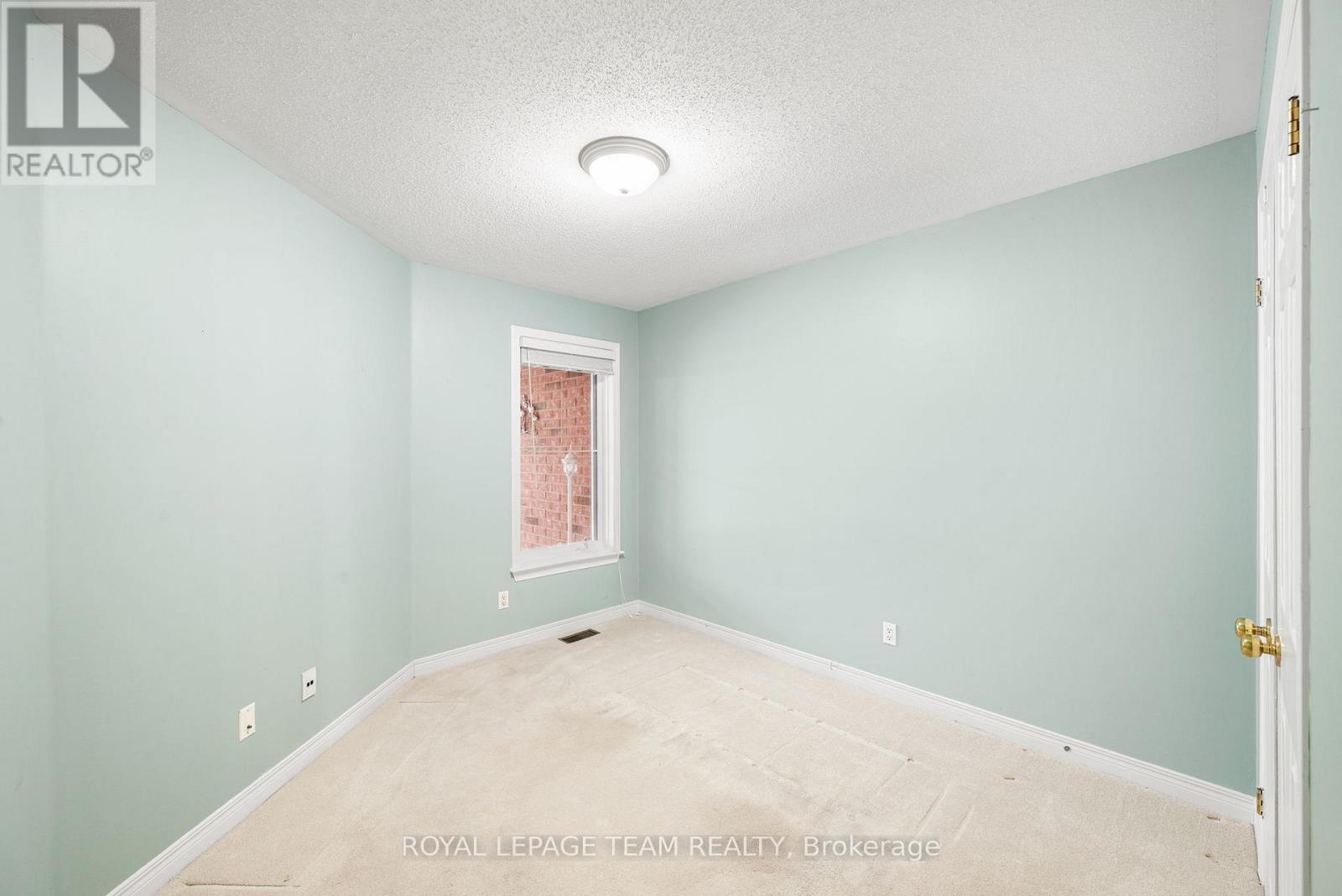 10 Quinterra Court, Ottawa, Ontario  K1V 0W6 - Photo 34 - X12848082