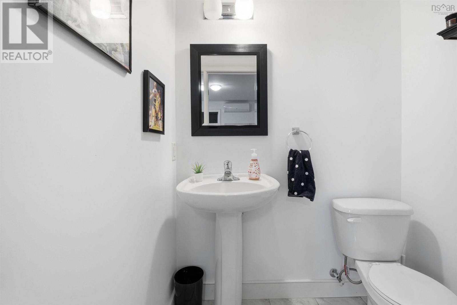 79 Transom Drive, Halifax, Nova Scotia  B3M 4T6 - Photo 31 - 202605395