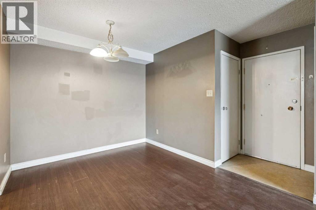 5111, 315 Southampton Drive SW, Calgary, Alberta  T2W 2T6 - Photo 2 - A2299438