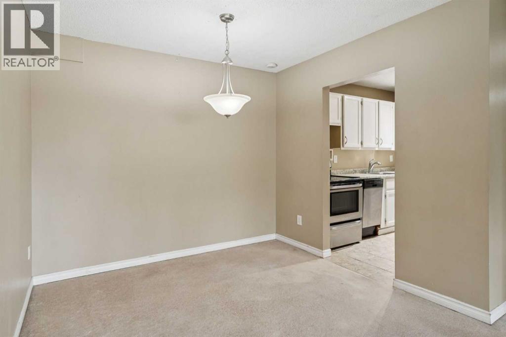 9302, 315 Southampton Drive Sw, Calgary, Alberta  T2W 2T6 - Photo 9 - A2299409