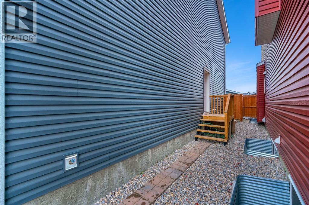 77 Red Sky Way NE, Calgary, Alberta  T3N 0X6 - Photo 41 - A2299991