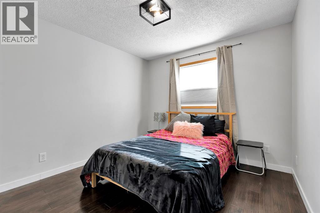 132 West Creek Drive, Chestermere, Alberta  T1X 1K6 - Photo 19 - A2301036