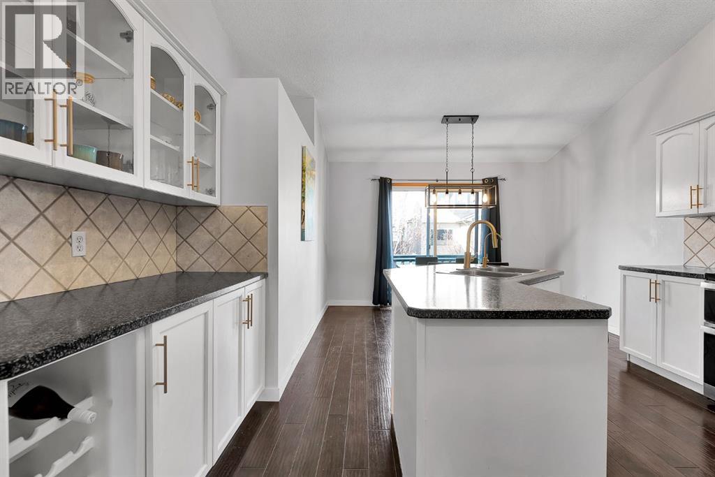 132 West Creek Drive, Chestermere, Alberta  T1X 1K6 - Photo 9 - A2301036