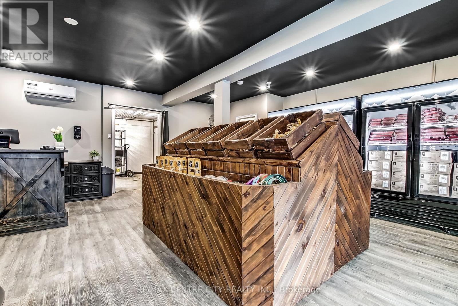 174 Main Street, Lucan Biddulph, Ontario  N0M 2J0 - Photo 13 - X13016016