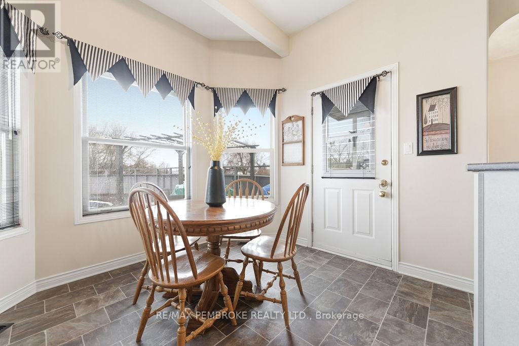 152 Reta Crescent, Pembroke, Ontario  K8A 1B3 - Photo 11 - X13016022
