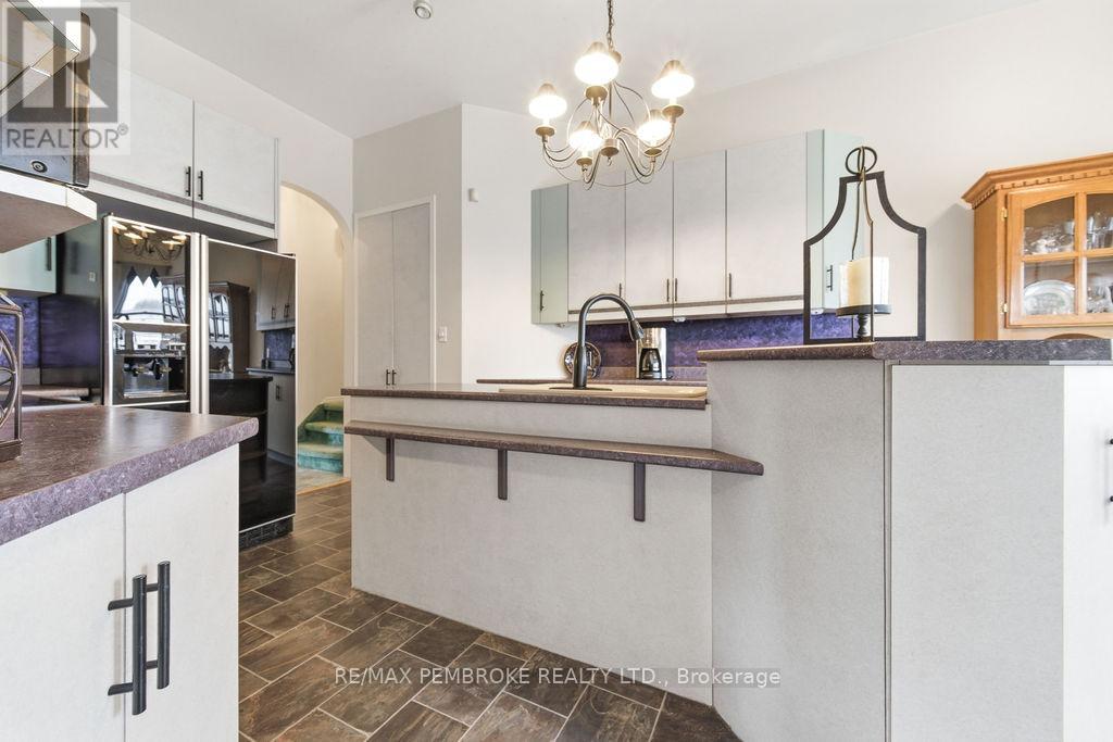 152 Reta Crescent, Pembroke, Ontario  K8A 1B3 - Photo 17 - X13016022