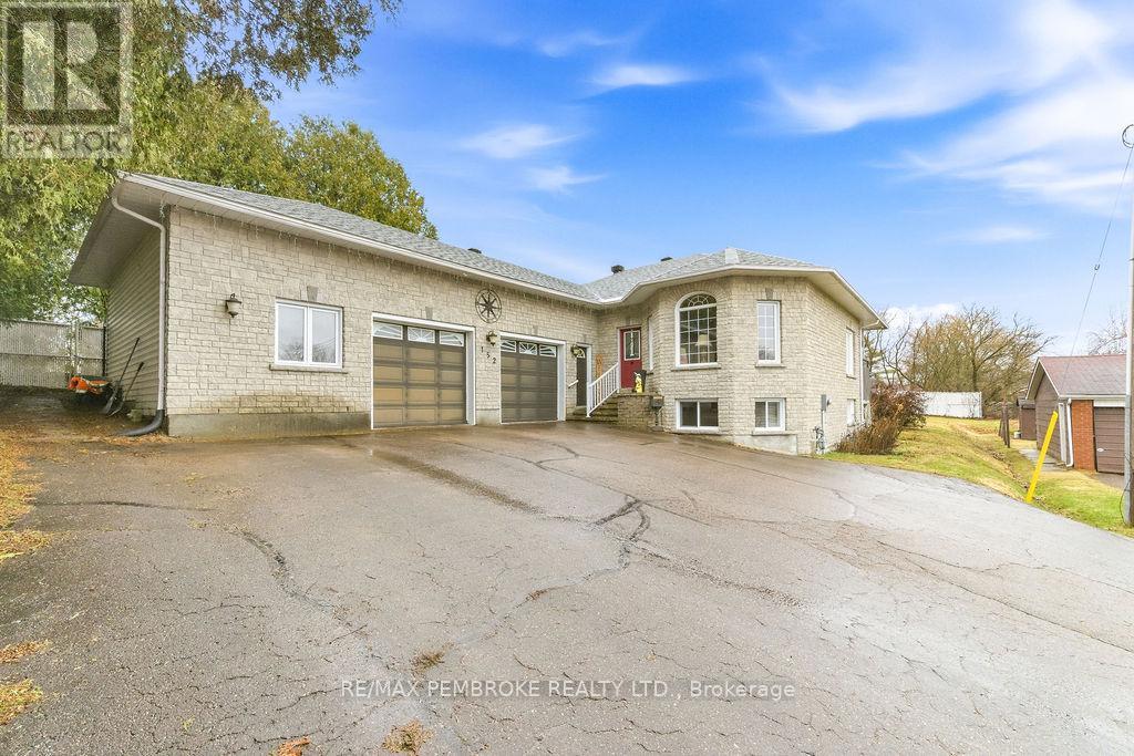 152 Reta Crescent, Pembroke, Ontario  K8A 1B3 - Photo 2 - X13016022