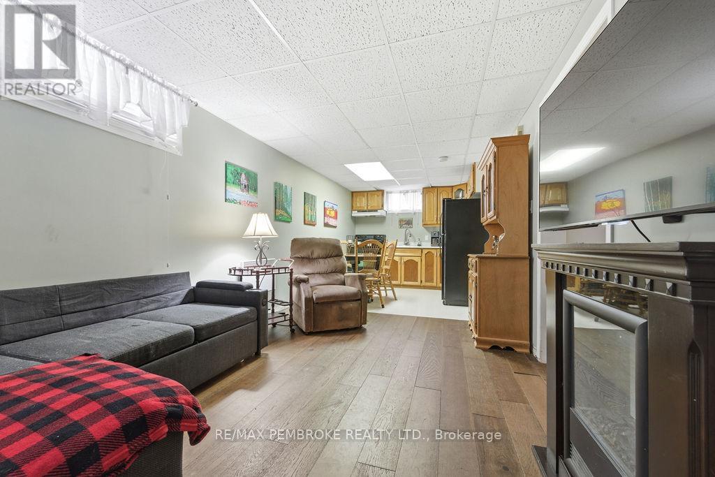 152 Reta Crescent, Pembroke, Ontario  K8A 1B3 - Photo 31 - X13016022