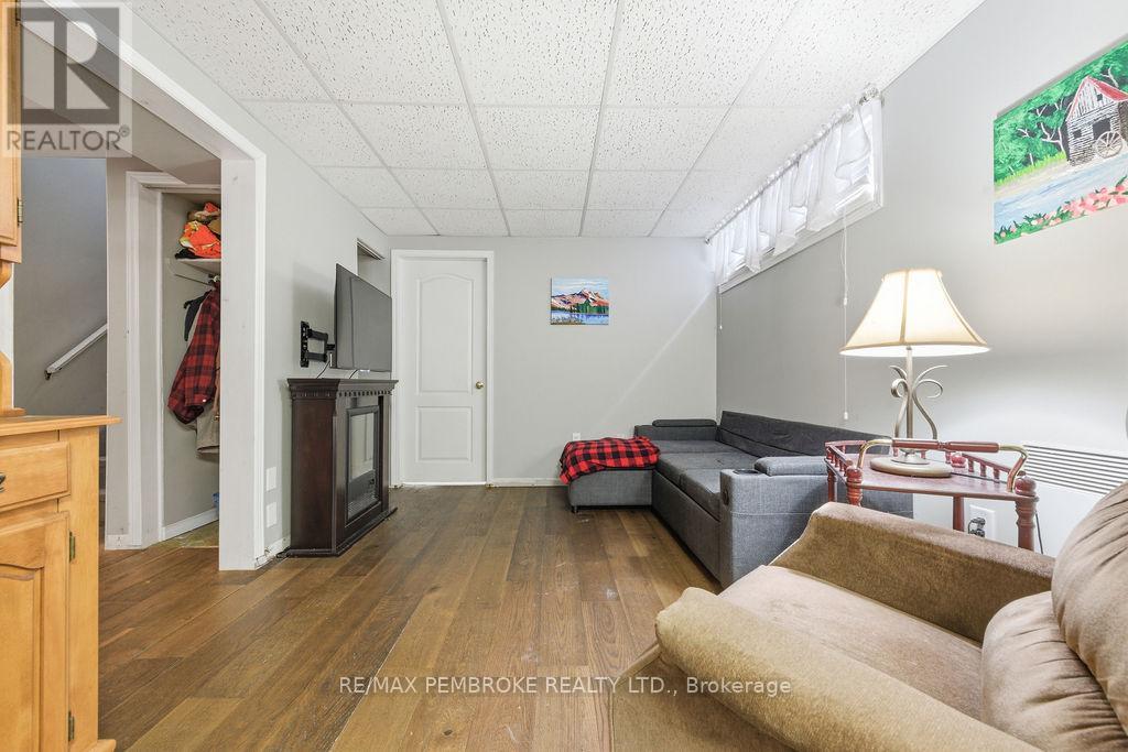 152 Reta Crescent, Pembroke, Ontario  K8A 1B3 - Photo 32 - X13016022