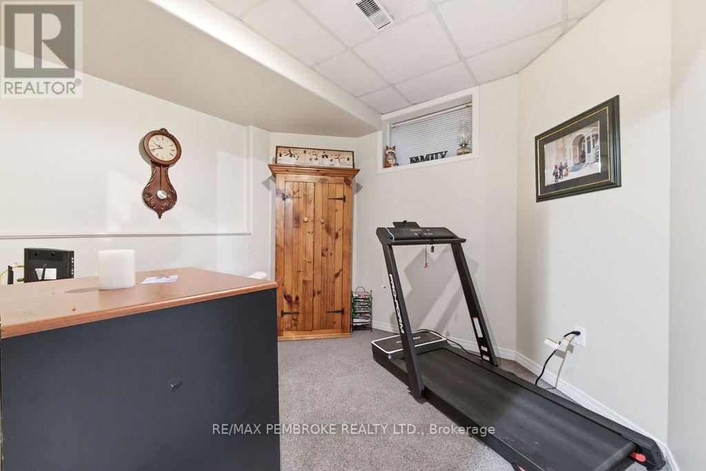 152 Reta Crescent, Pembroke, Ontario  K8A 1B3 - Photo 36 - X13016022