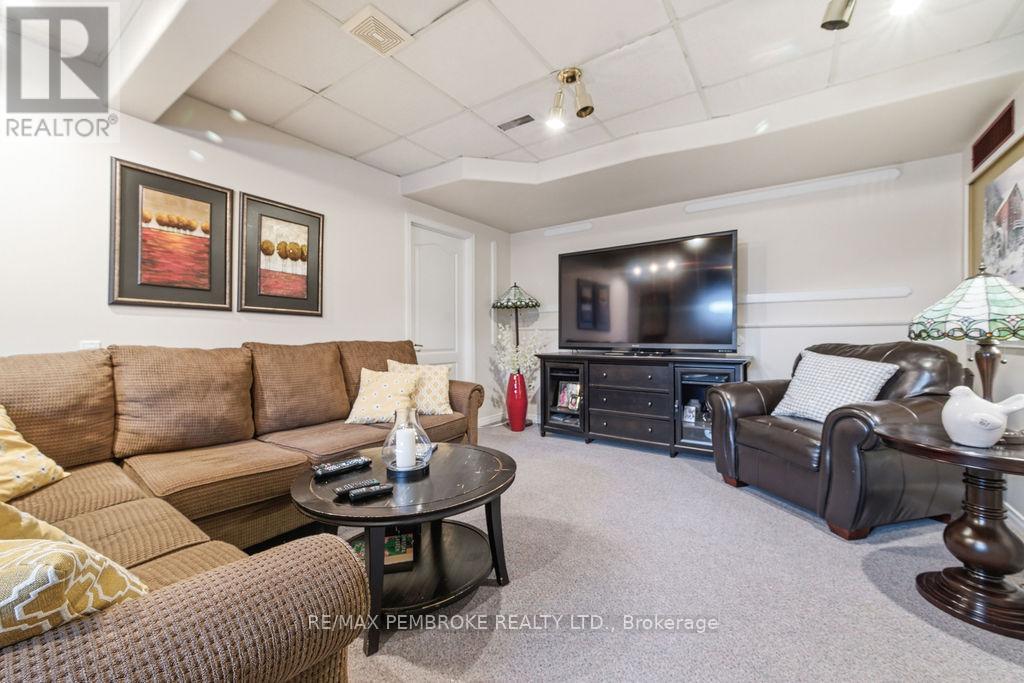 152 Reta Crescent, Pembroke, Ontario  K8A 1B3 - Photo 37 - X13016022