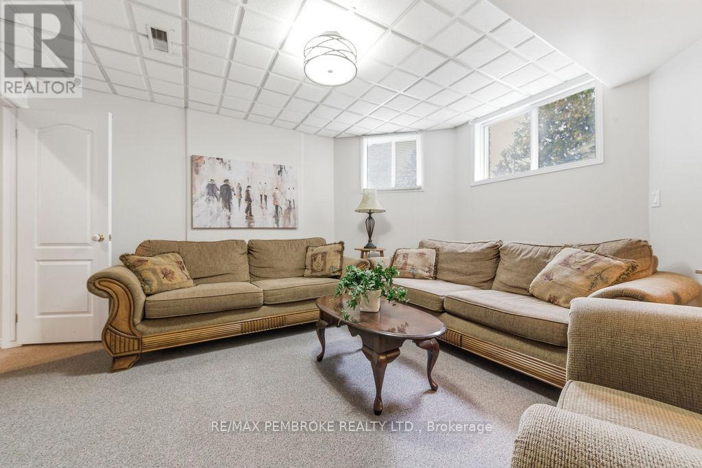 152 Reta Crescent, Pembroke, Ontario  K8A 1B3 - Photo 41 - X13016022