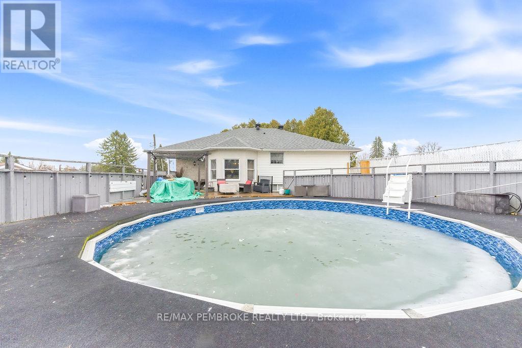 152 Reta Crescent, Pembroke, Ontario  K8A 1B3 - Photo 44 - X13016022