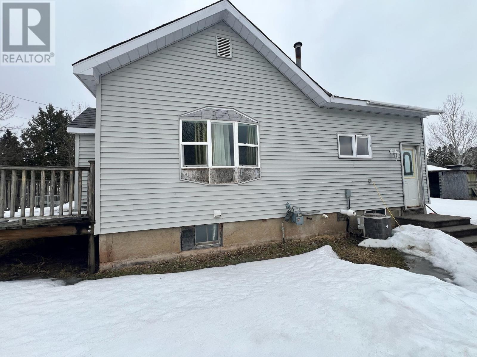 126 Zuke Rd, Atikokan, Ontario  P0T 1C0 - Photo 2 - TB2600736