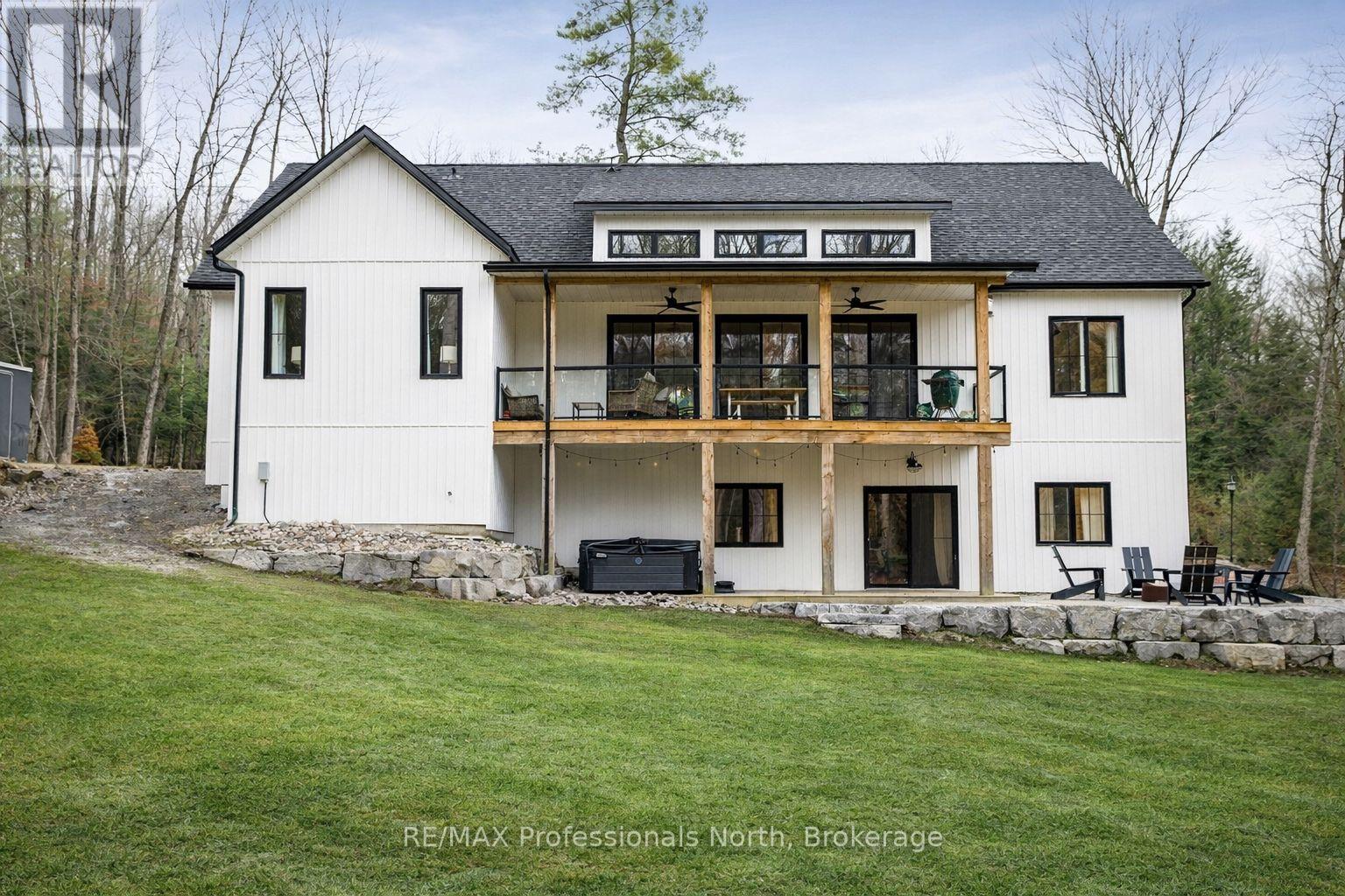 195 Lakeview Street, Dysart Et Al, Ontario  K0M 1S0 - Photo 2 - X12904196